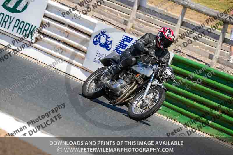 Vintage motorcycle club;eventdigitalimages;mallory park;mallory park trackday photographs;no limits trackdays;peter wileman photography;trackday digital images;trackday photos;vmcc festival 1000 bikes photographs